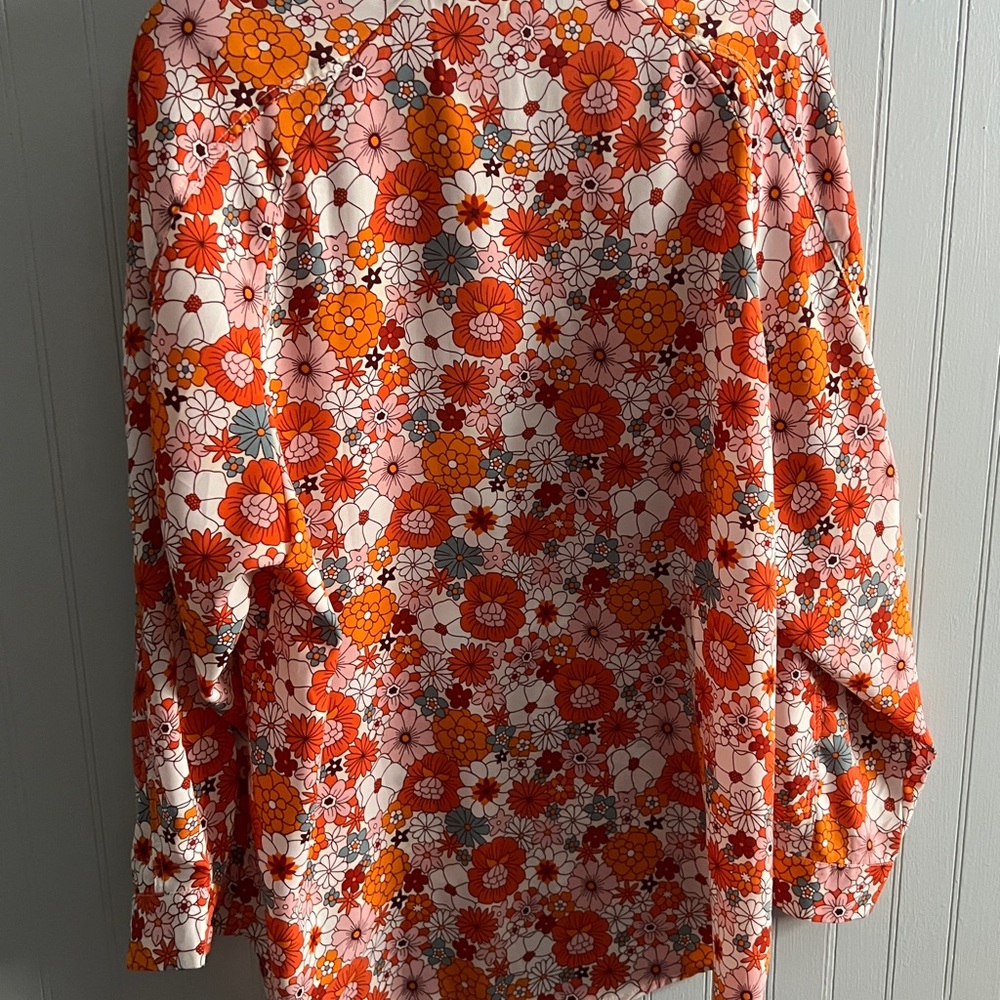 Floral Button-Up Shirt - Picture 3 of 4